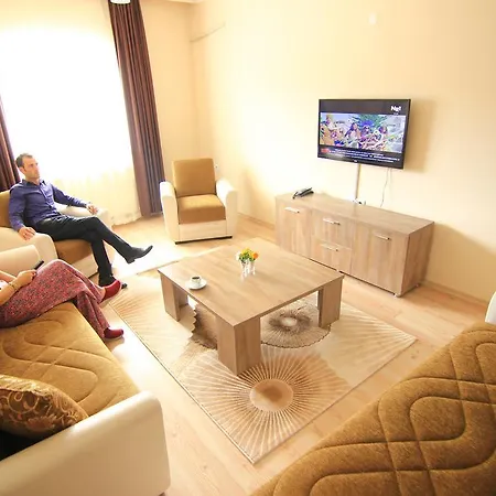 Hotel apartamentowy Royal Life