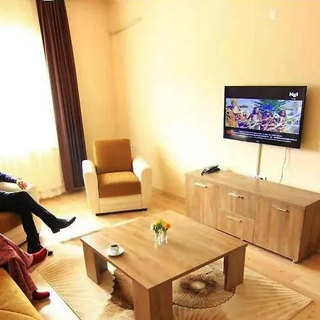 Royal Life Hotel apartamentowy 2*