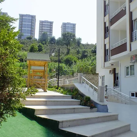 Royal Life Apart-hotel 2*
