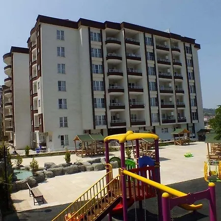 Royal Life 2* Kaşüstü