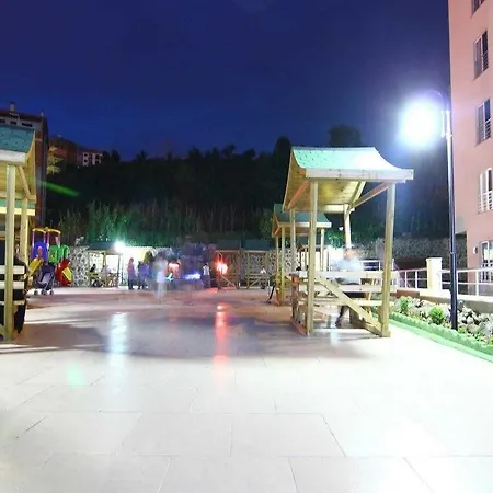 Royal Life Kaşüstü