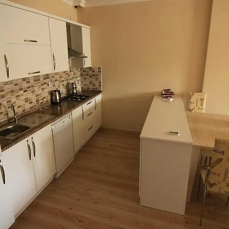 Hotel apartamentowy Royal Life Kaşüstü